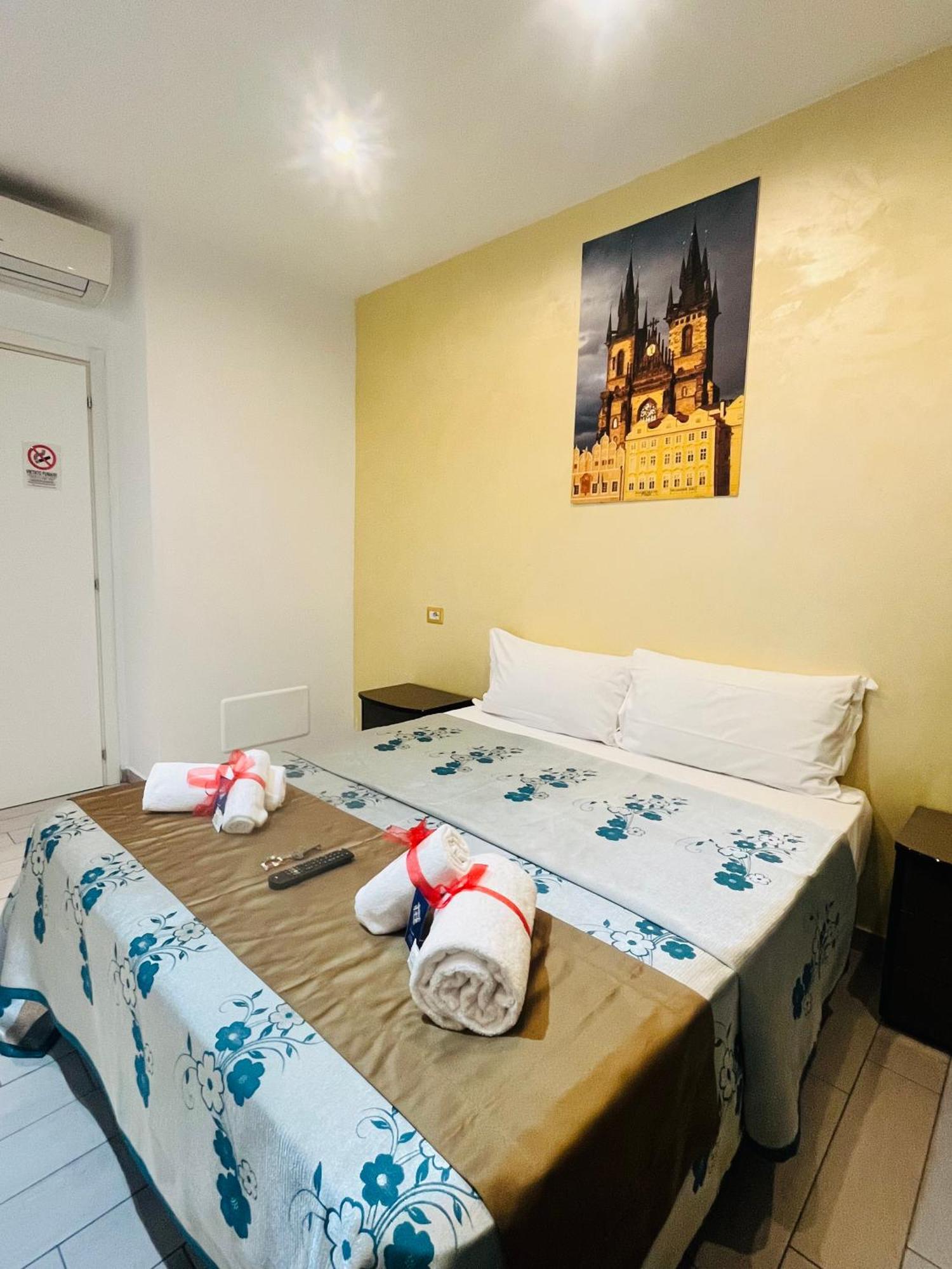 Santa Maria Accommodation Рим Екстериор снимка